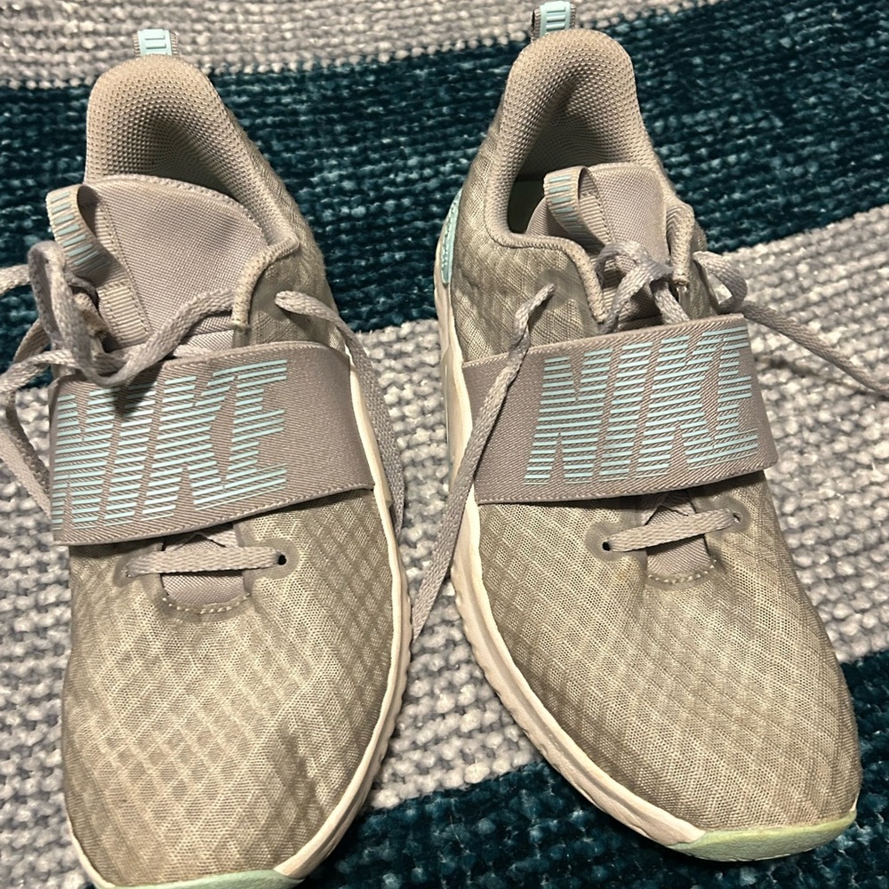 Size 10